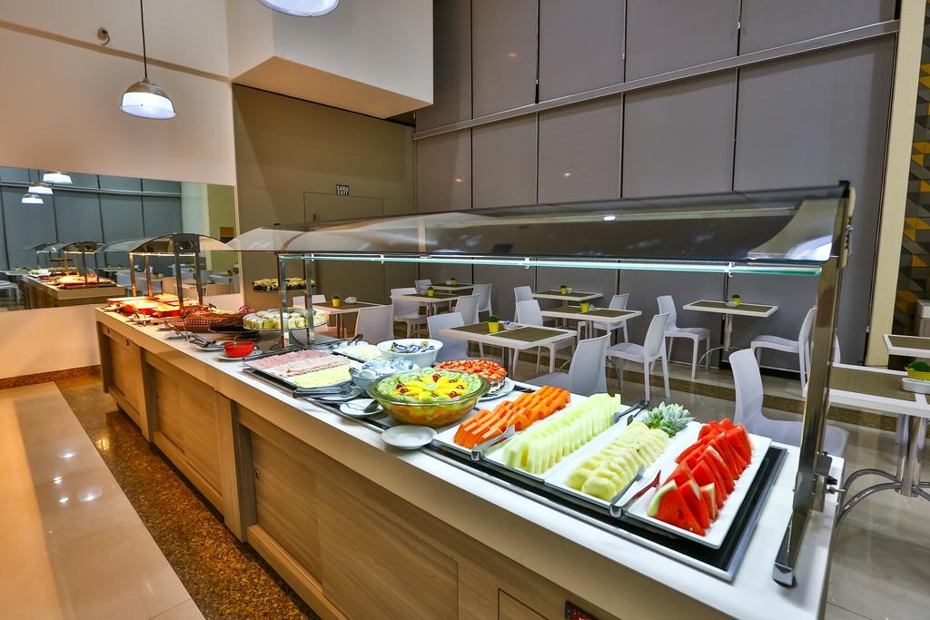 Comfort Hotel טגואטינגה מראה חיצוני תמונה